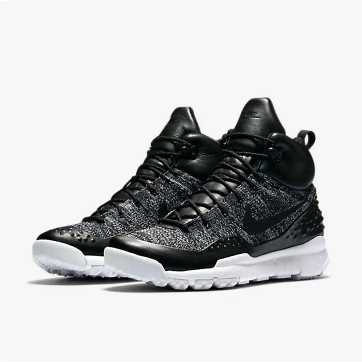 Nike shoes - Nike Lupinek Flyknit - Lupinek Flyknit - 862505-001 - Black/White 4