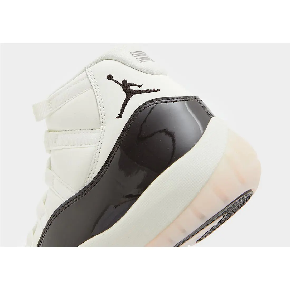 Nike shoes - Air Jordan 11 - Air - AR0715-101 - Multicolor 3