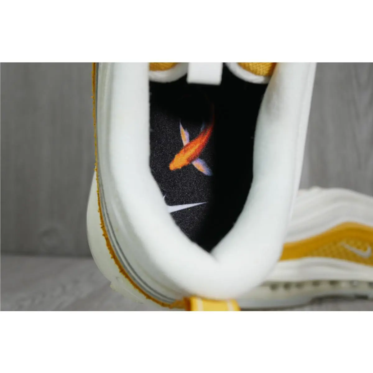 Nike shoes - DQ9011100 - DQ9011-100 - Yellow 12