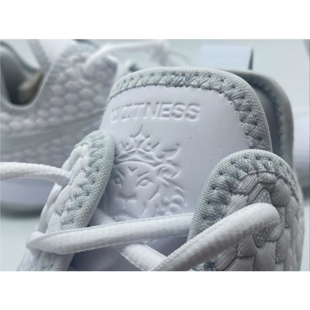 Nike shoes - Nike Lebron Witness III PRM - AO4433-101 - White/Chrome-Pure Platinum 5
