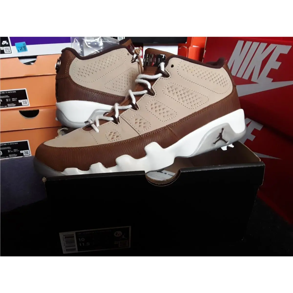 Nike shoes - Air Jordan 9 - Air - FN6929 200 - Brown 5