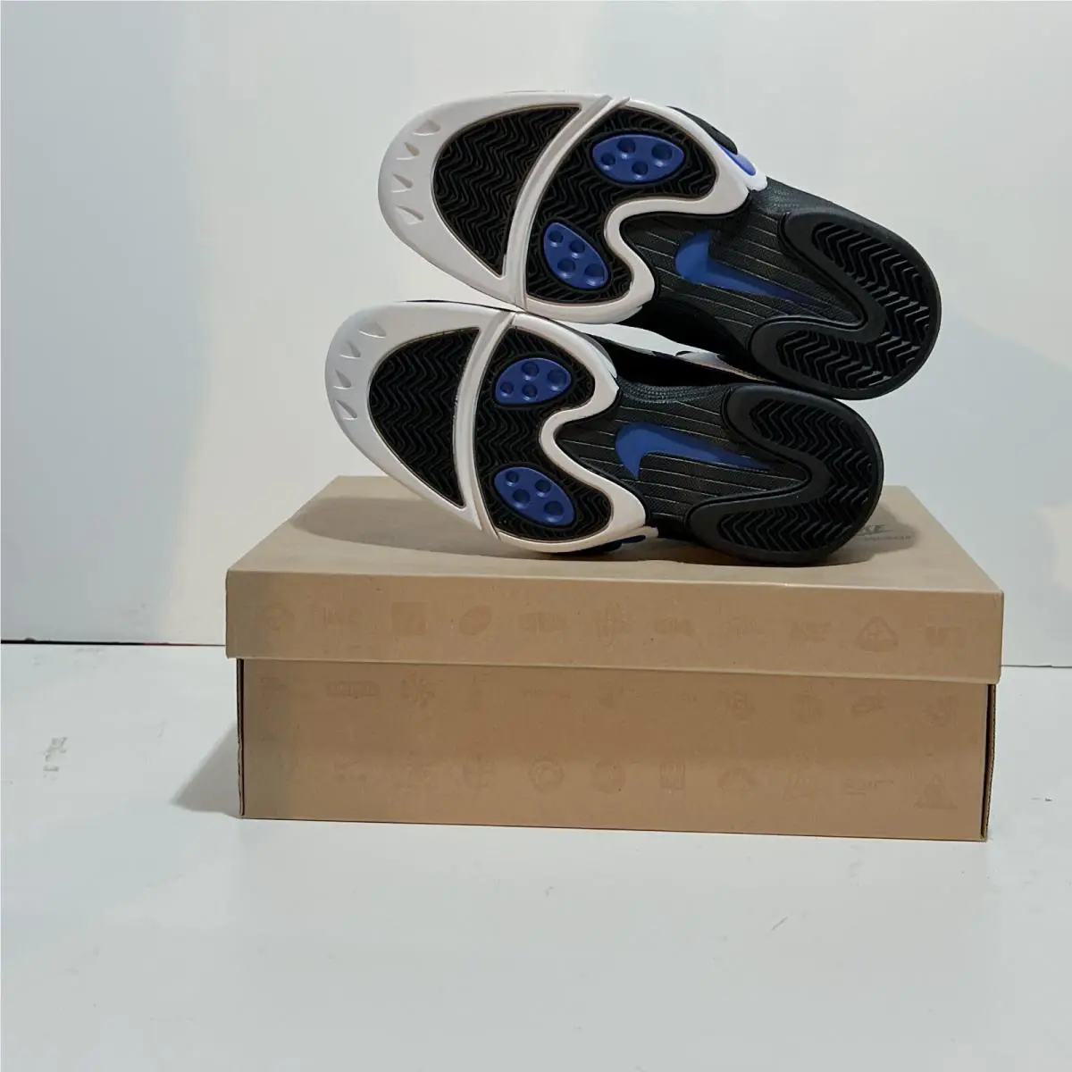 Nike shoes - 520502110 - 520502110 - White 2