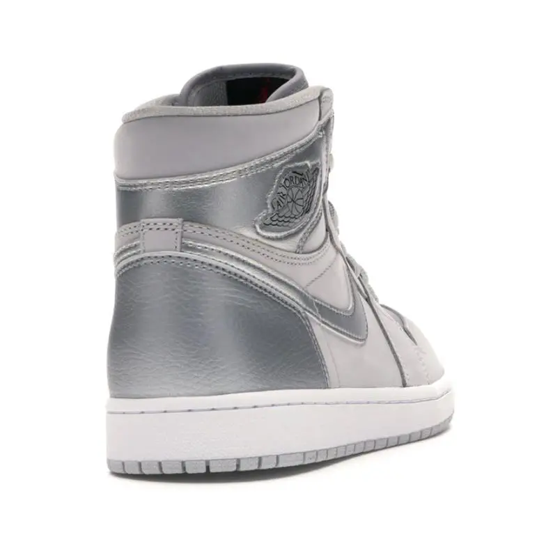 Nike shoes - Neutral metallic 2