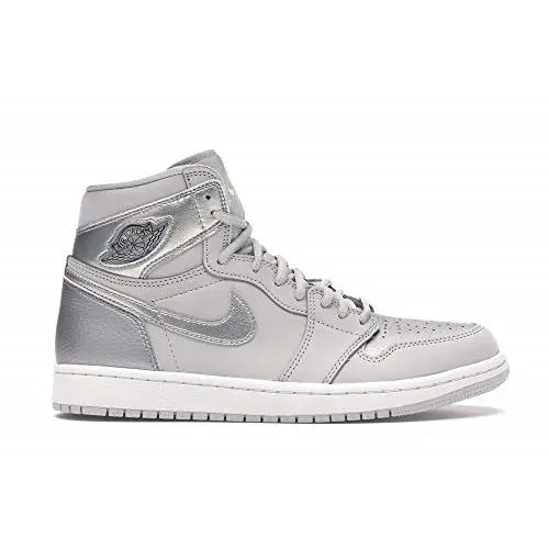 Nike shoes - Neutral metallic 4