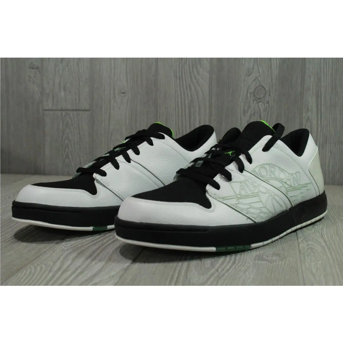 Nike shoes - Nike Retro - Retro - White 0