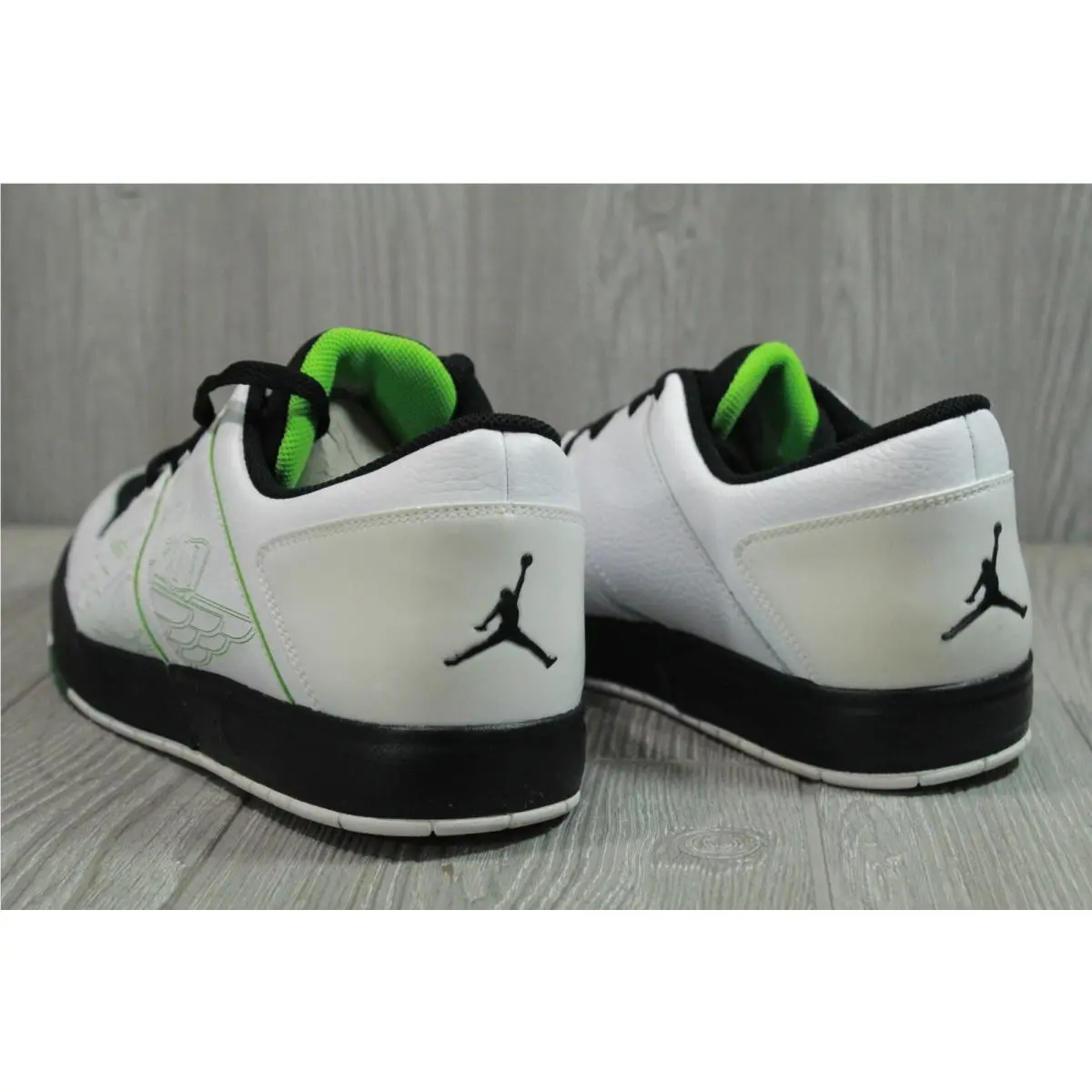 Nike shoes - Nike Retro - Retro - White 9