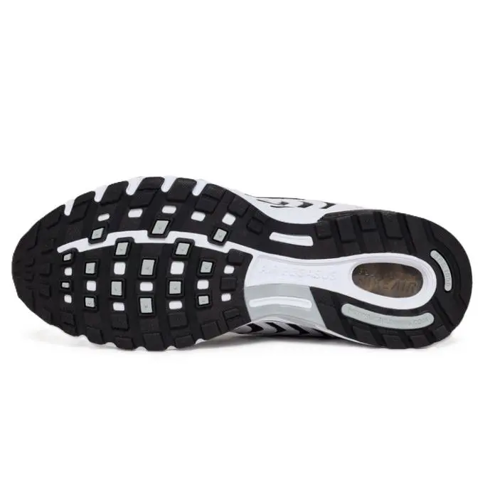 Nike shoes - White/Black 6