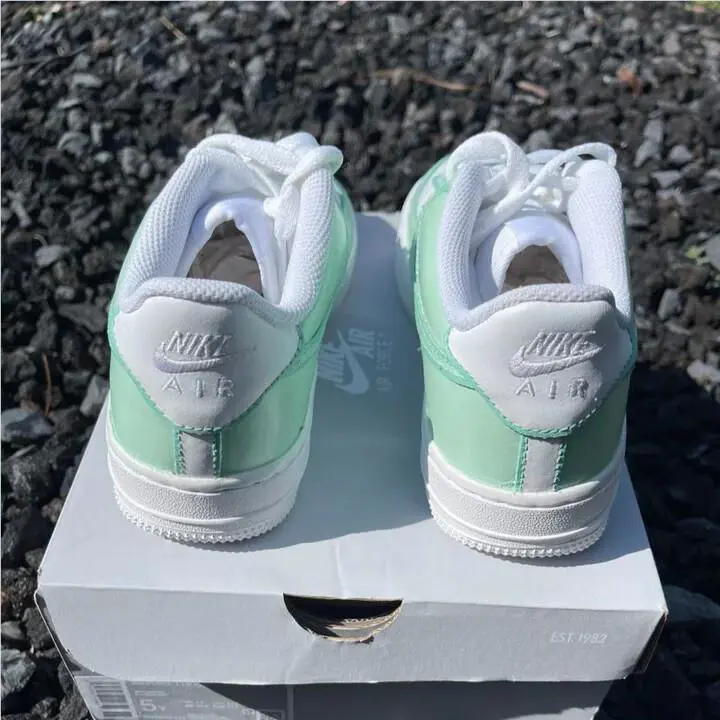 Nike shoes - Nike Air Force 1 - Air Force - DD8959-100 - Green 2