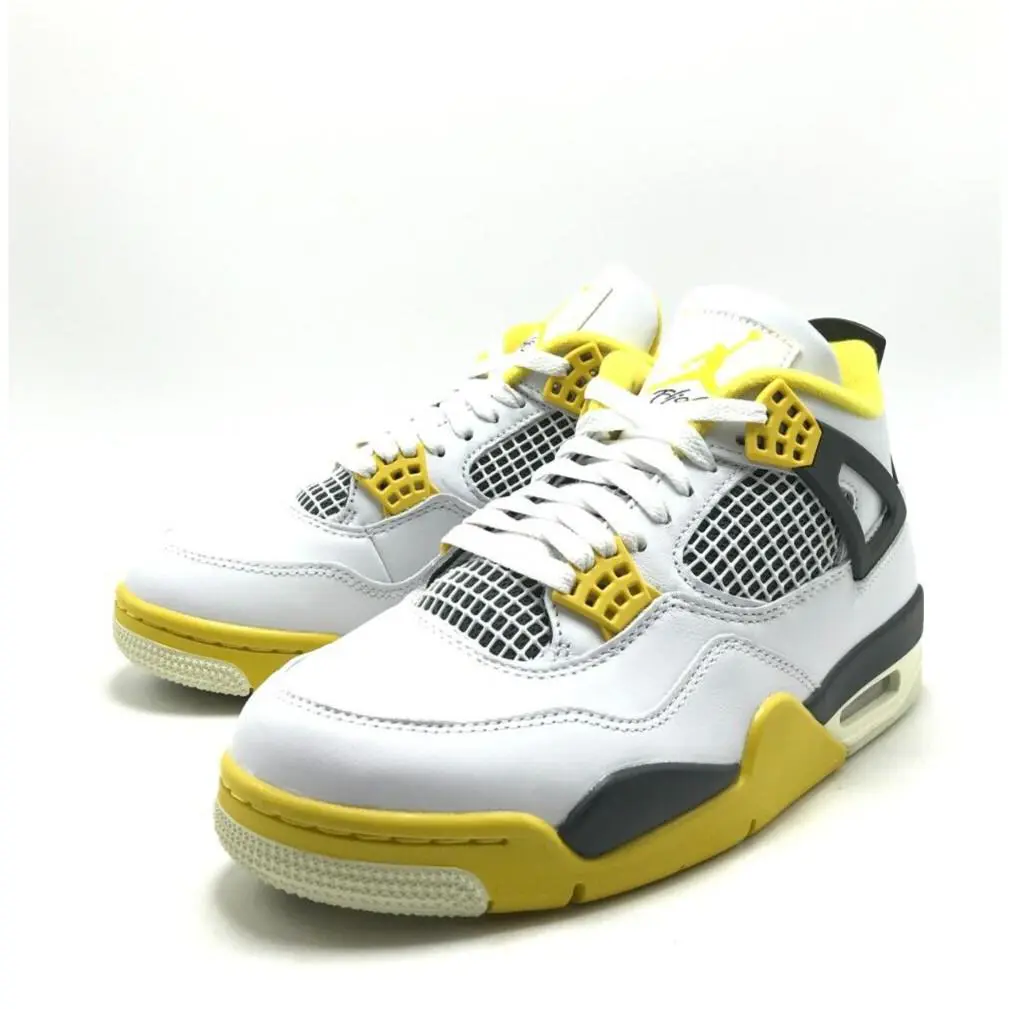 Nike shoes - Air Jordan 4 - Air - AQ9129-101 - White 1