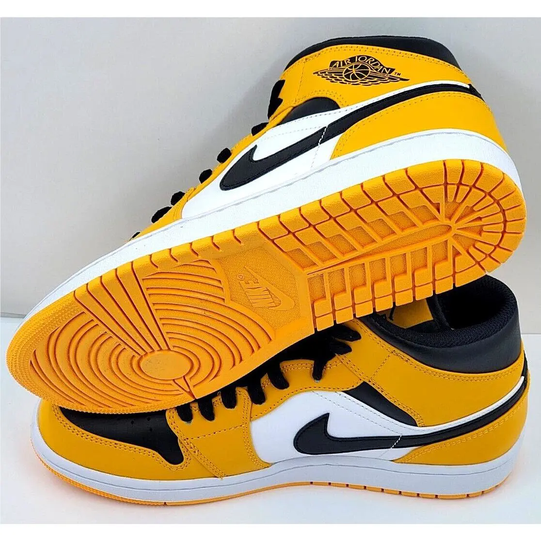 Nike shoes - Nike Air Jordan 1 - Air - 554724-701 - Yellow 20