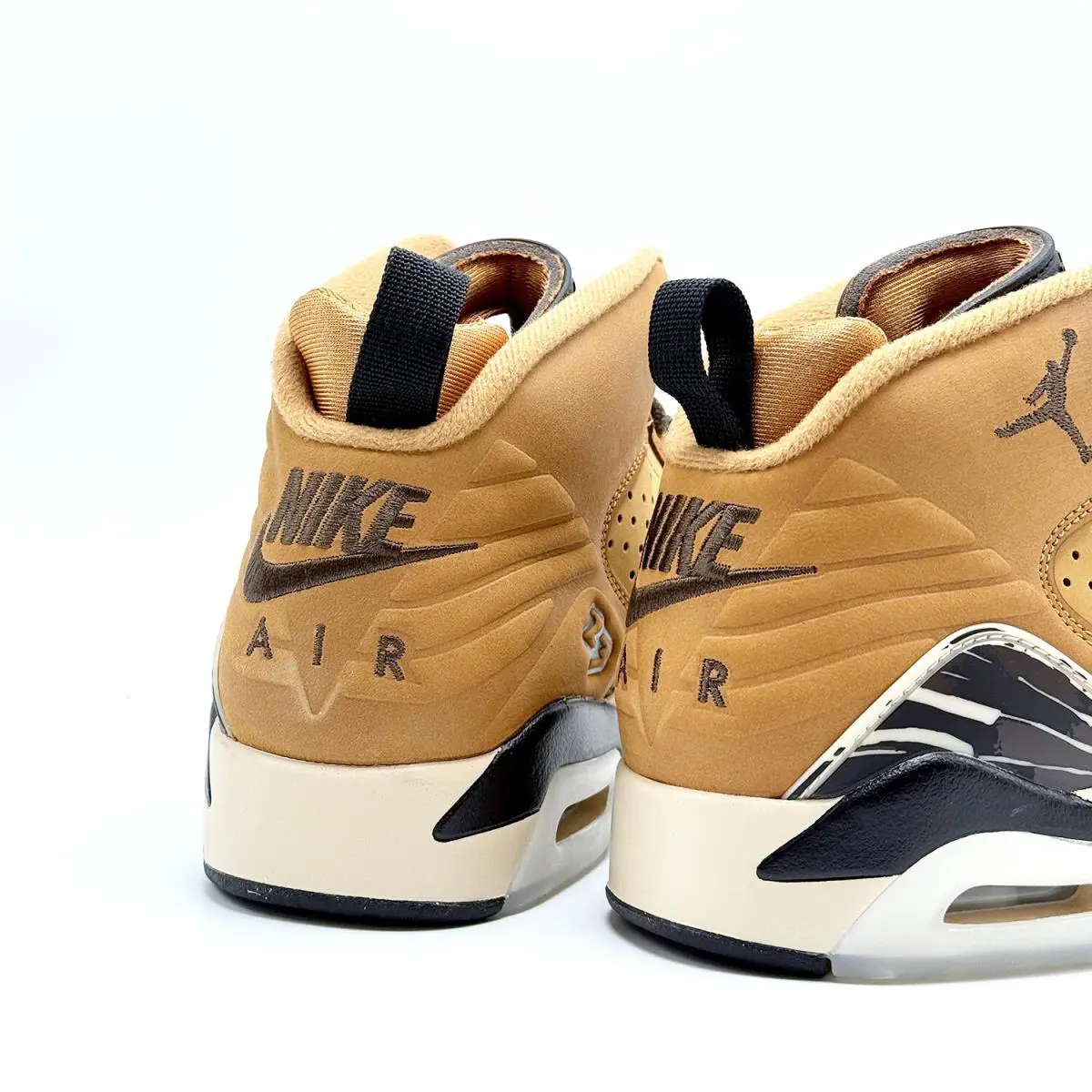 Nike shoes - Jordan Jumpman - Jumpman - DZ4475-168 - Brown 1