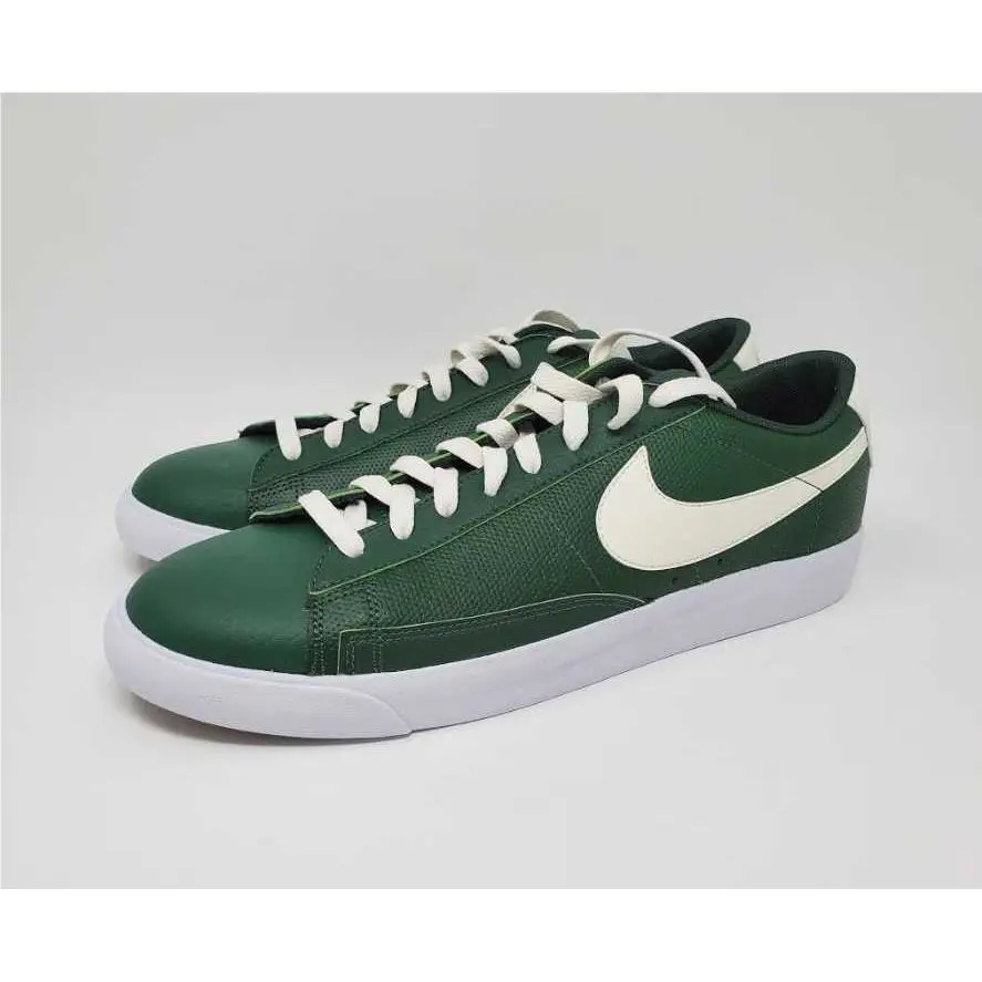 Nike shoes - Green 2