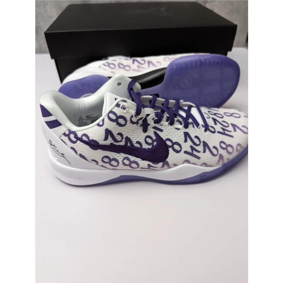 Nike shoes - White 7
