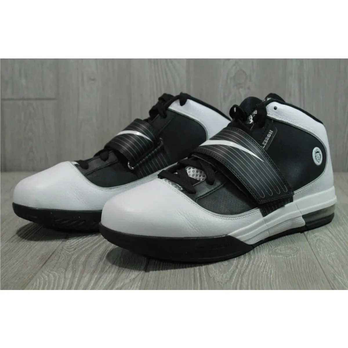 Nike shoes - Nike Lebron Soldier 12 - Lebron Soldier - Black 0