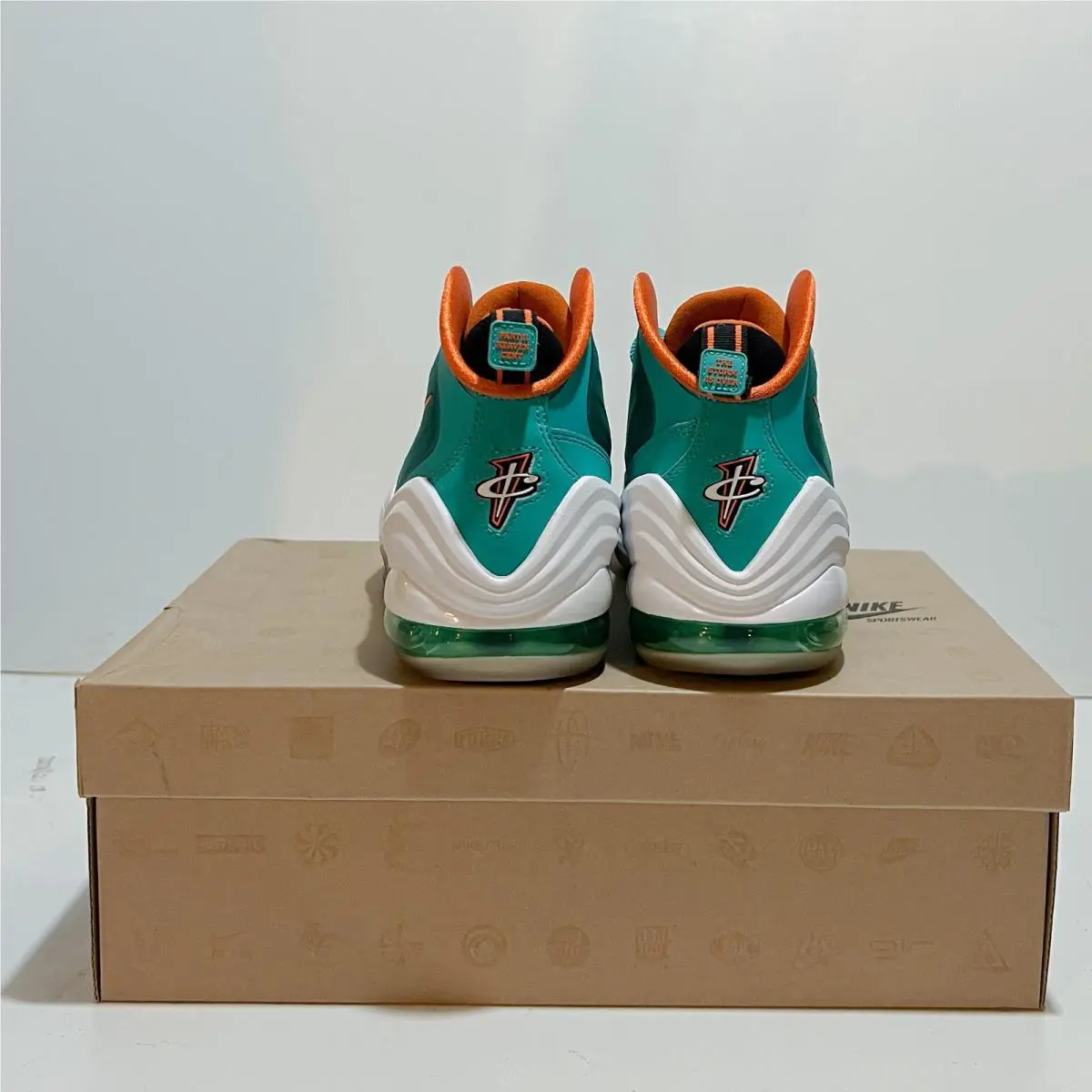 Nike shoes - Green 1