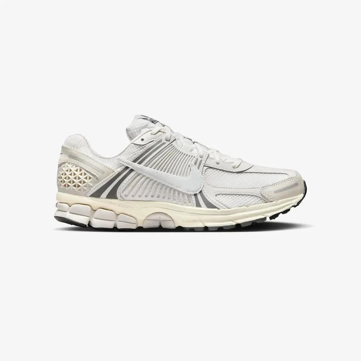 Nike shoes - Nike Zoom Vomero - Zoom Vomero - HF0731-007 - White 3