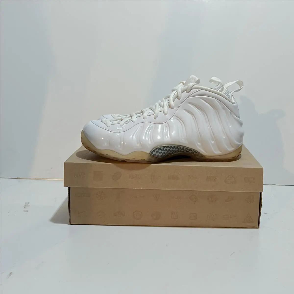 Nike shoes - 314996100 - 314996100 - White 2