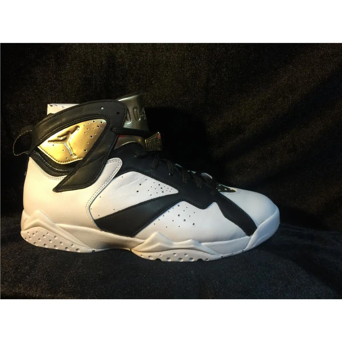 Nike shoes  - WHITE/METALLIC GOLD-BLACK 5