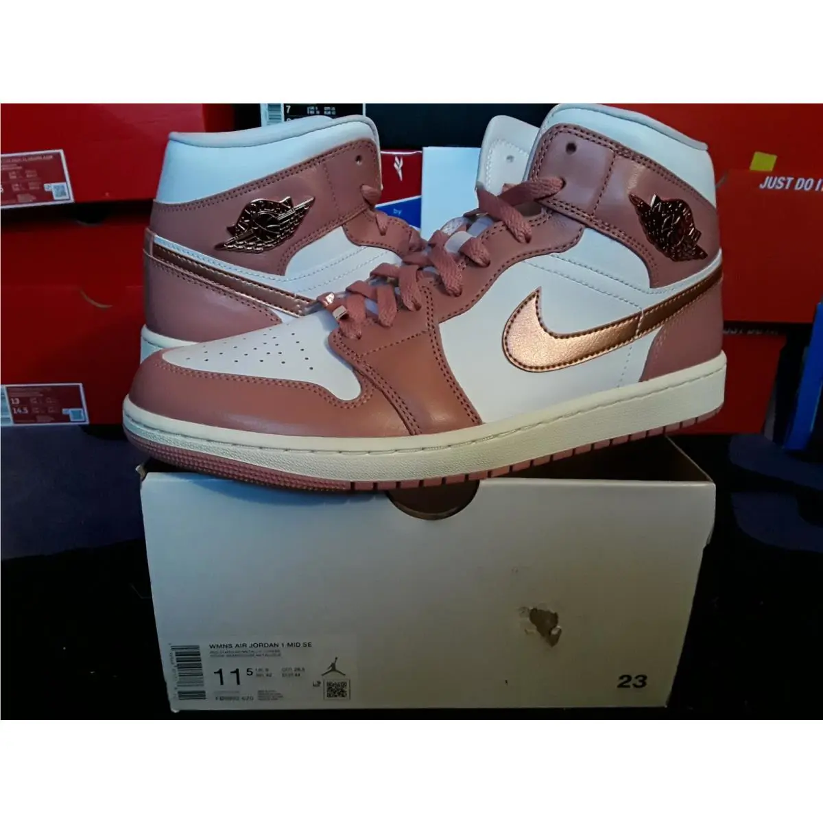 Nike shoes - Air Jordan 1 Mid SE - FB9892-670 - Pink 4