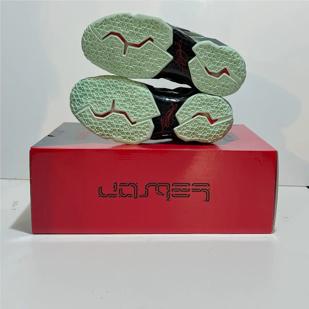 Nike shoes - 616175700 - 616175700 - Green 2