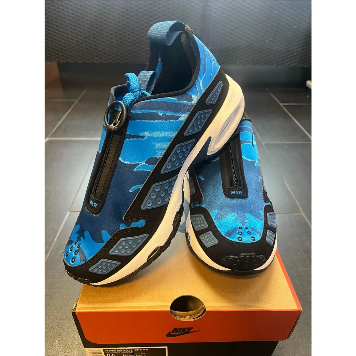 Nike shoes - Blue 4