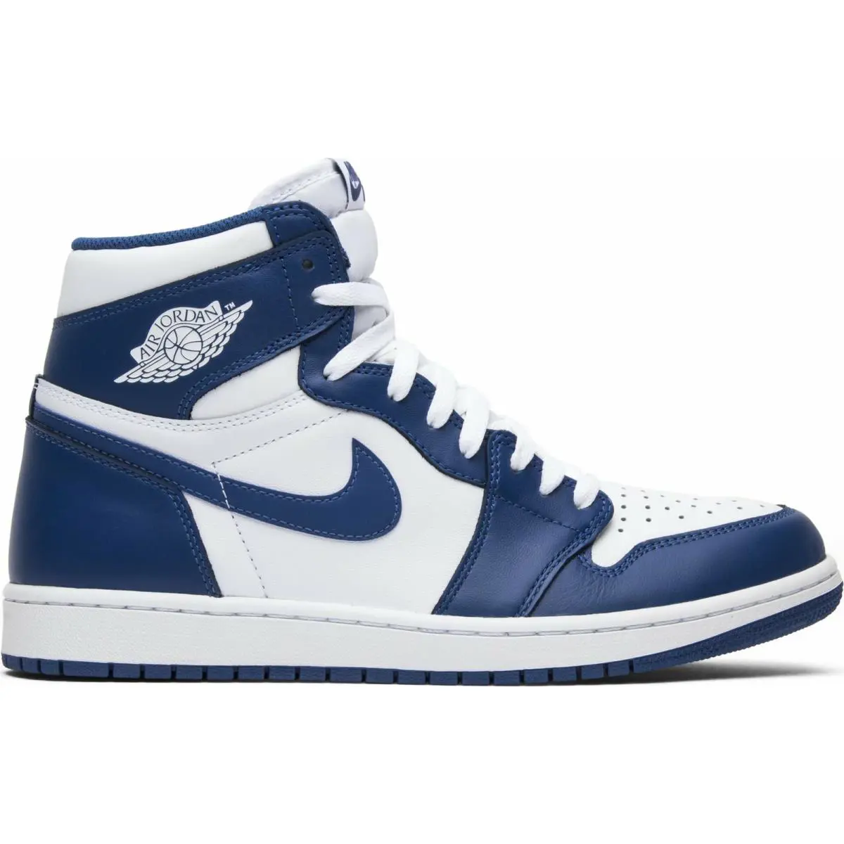 Nike shoes - Nike Air Jordan 1 Retro High OG - 555088-127 - Blue 3