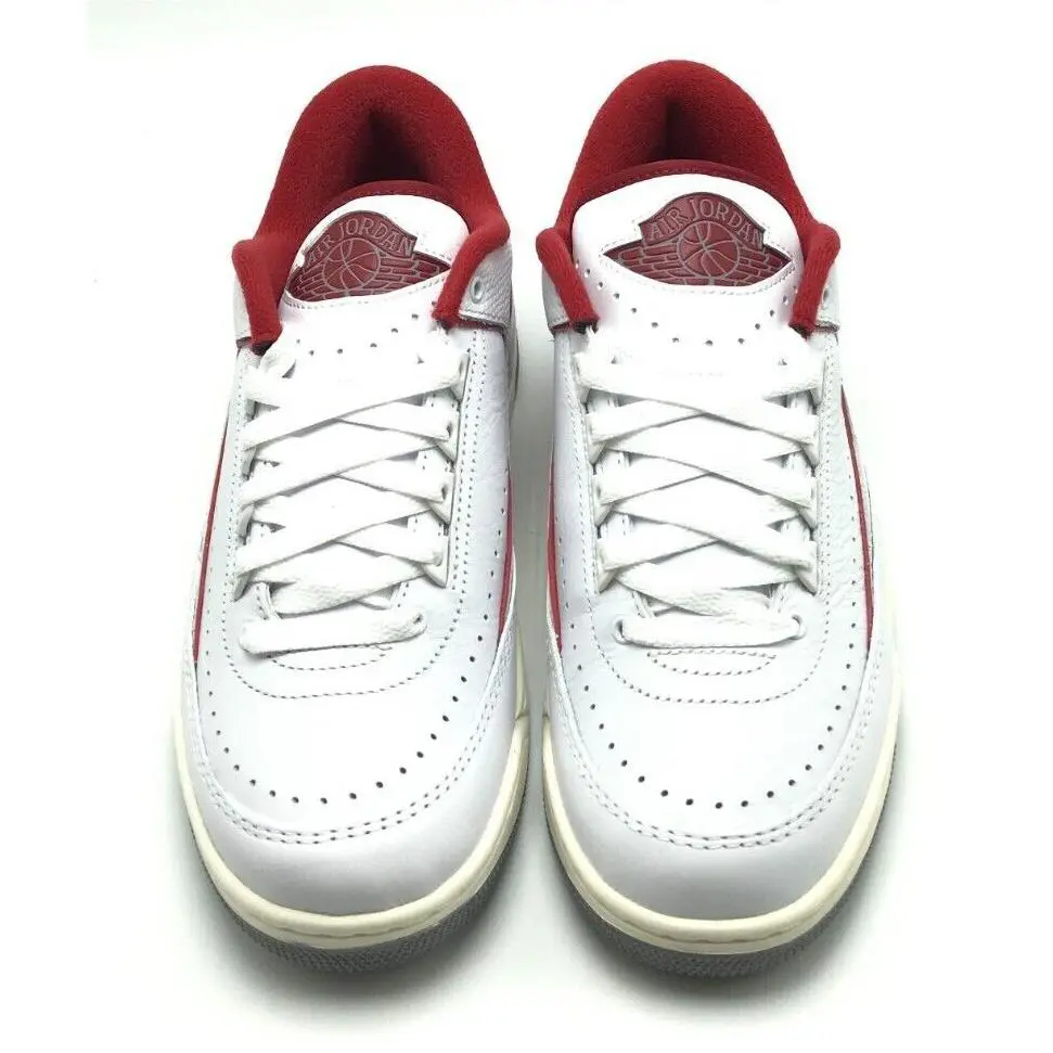 Nike shoes - JORDAN 2/3 - FD0383161 - White 3