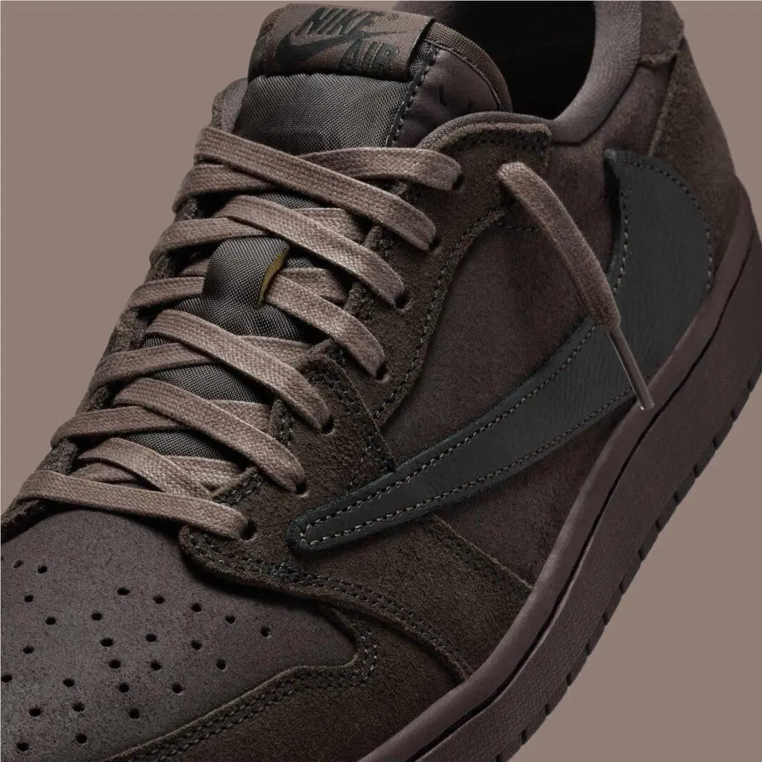 Nike shoes - Air Jordan 1 Low Travis Scott - DM7866-202 - Brown 4
