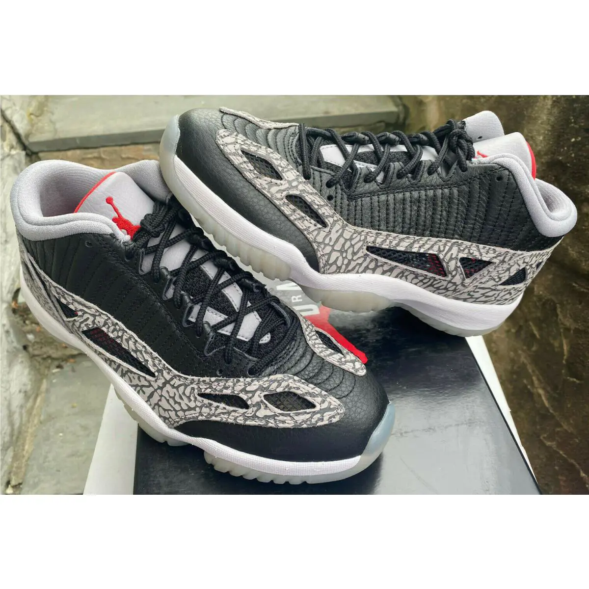Nike shoes - Jordan 11 IE - 919712006 - Black 15
