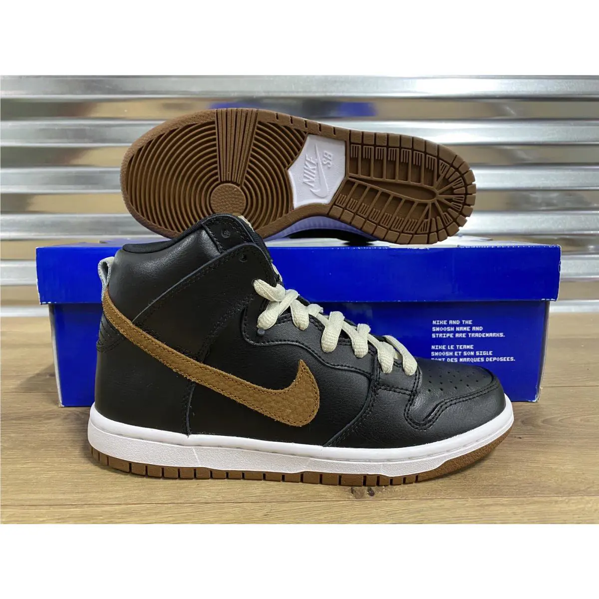 Nike shoes - Nike Dunk High Pro - Dunk High Pro - 305050-020 - Black, Manufacturer: Light British Tan 1