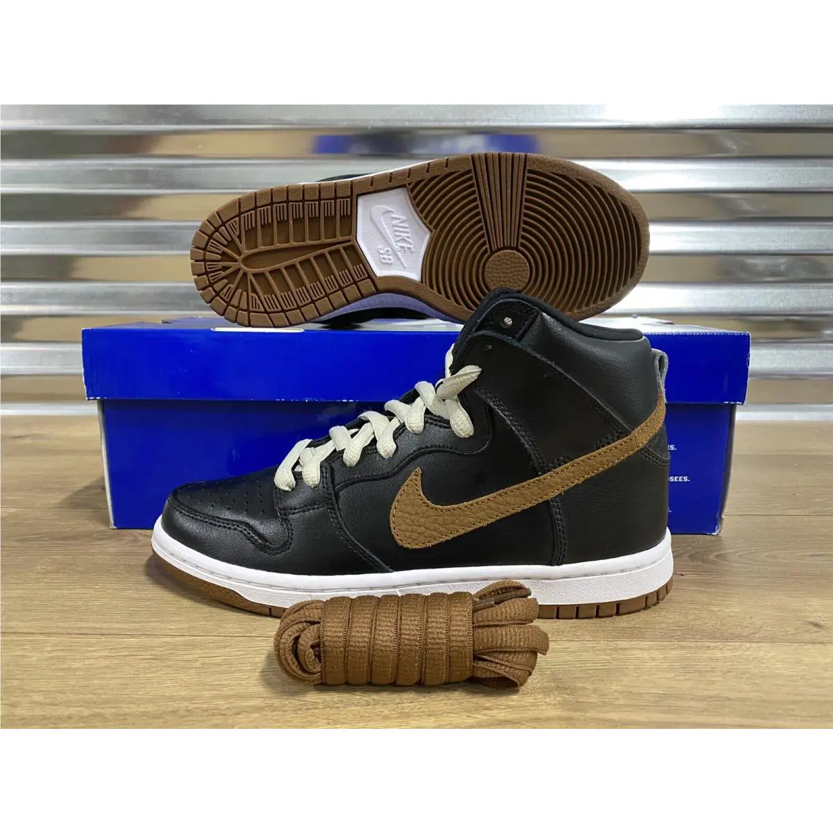 Nike shoes - Nike Dunk High Pro - Dunk High Pro - 305050-020 - Black, Manufacturer: Light British Tan 10