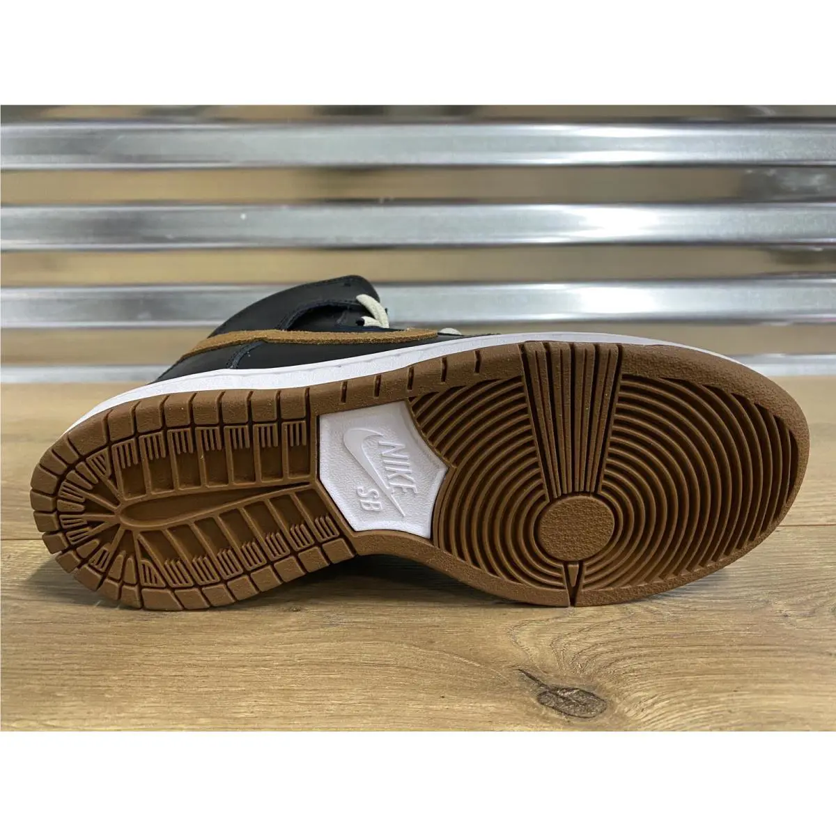 Nike shoes - Nike Dunk High Pro - Dunk High Pro - 305050-020 - Black, Manufacturer: Light British Tan 17