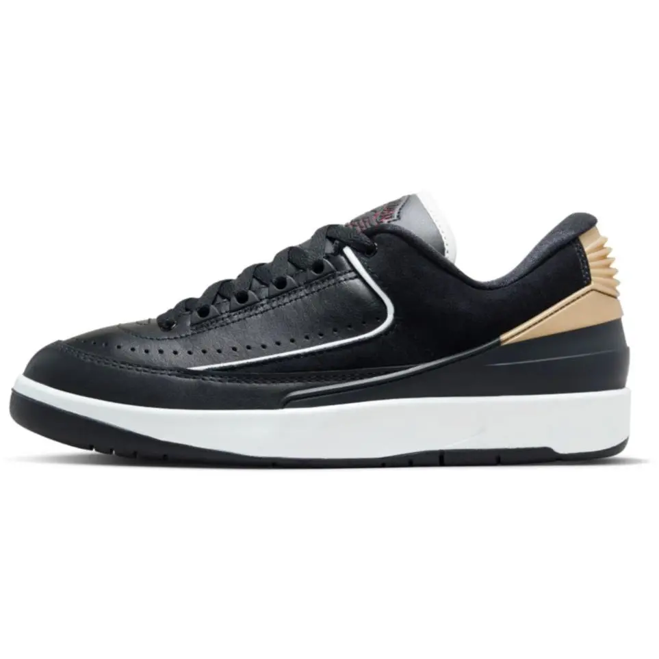 Nike shoes - Black/Metallic Gold/Red 0