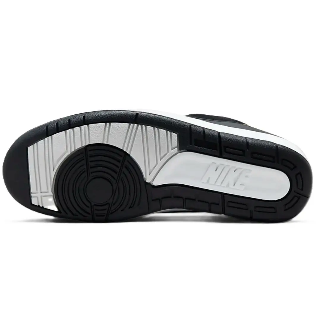 Nike shoes - Black/Metallic Gold/Red 16