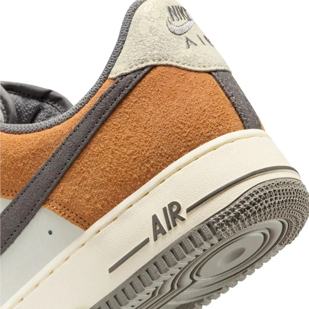 Nike shoes - Nike Air Force 1 - Air Force - IB7718-030 - Brown 5