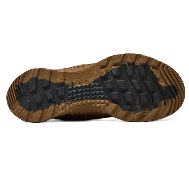 Nike shoes - Coyote 4