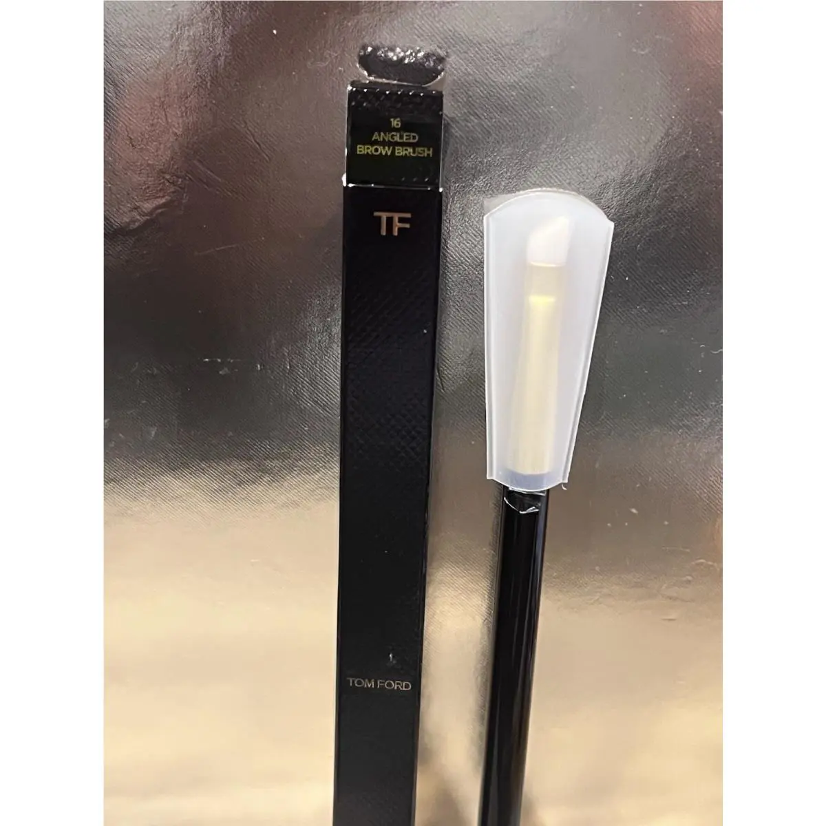Tom Ford 16 Angled Brow Brush