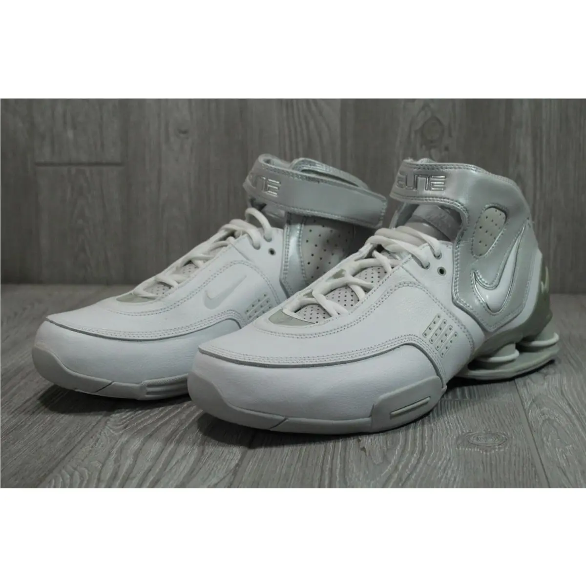 Nike shoes - White 0