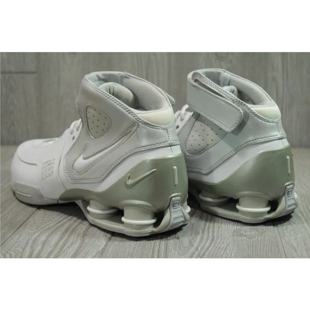 Nike shoes - White 9