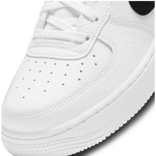 Nike shoes - White/Black 3