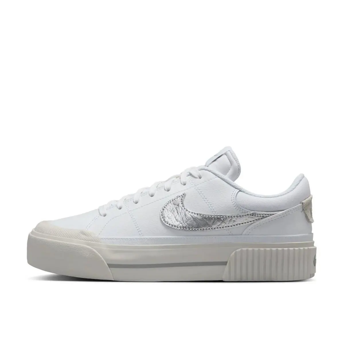 Nike shoes - White/Silver Metallic 12