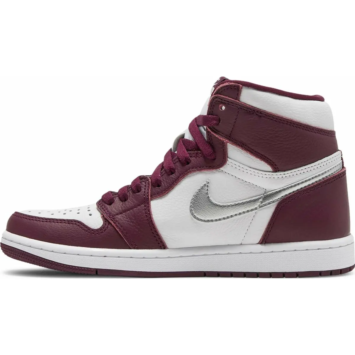 Nike shoes - Nike Air Jordan 1 Retro High OG - 555088-611 - White 0