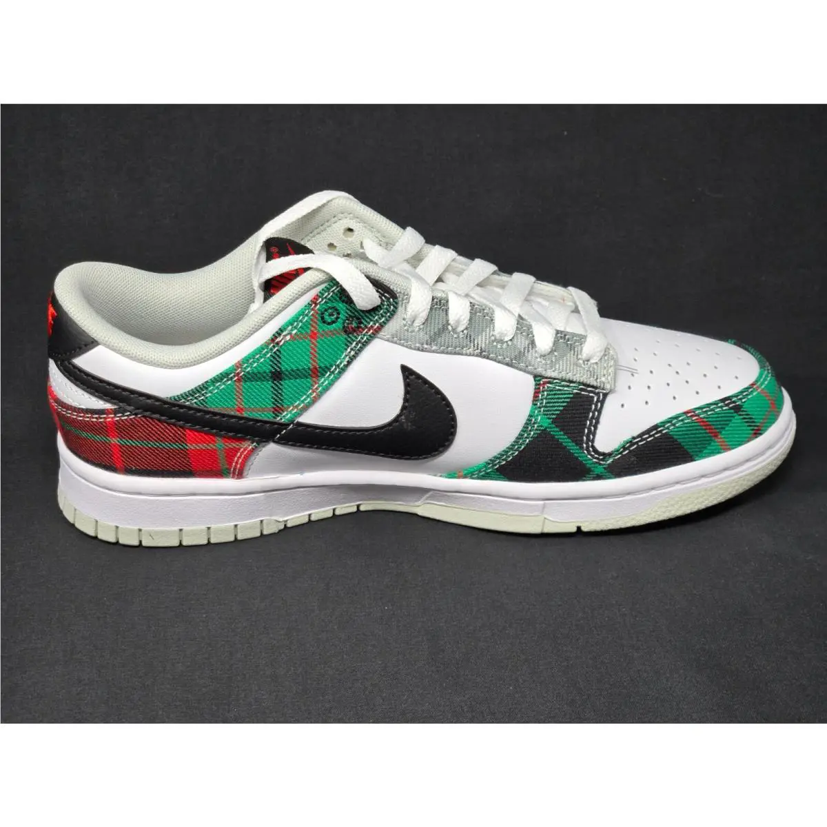 Nike shoes - Nike Dunk - Dunk - DV0827-100 - White, Manufacturer: White/White/University Red/Black 3