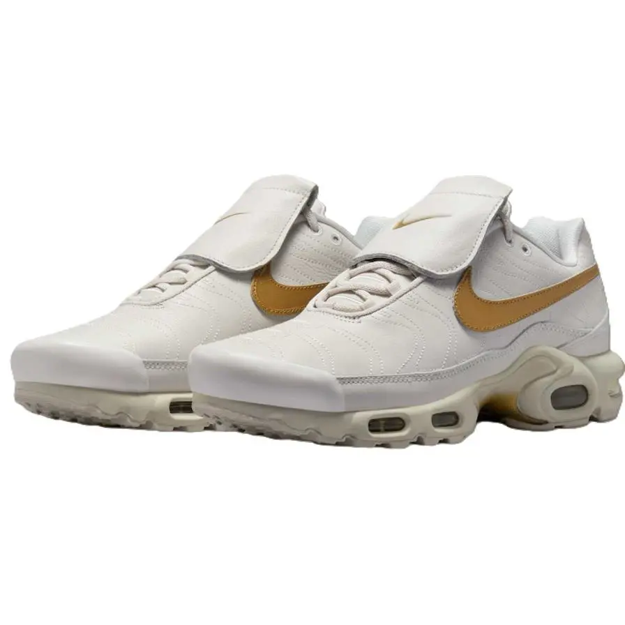 Nike shoes - Phantom / Metallic Gold 6