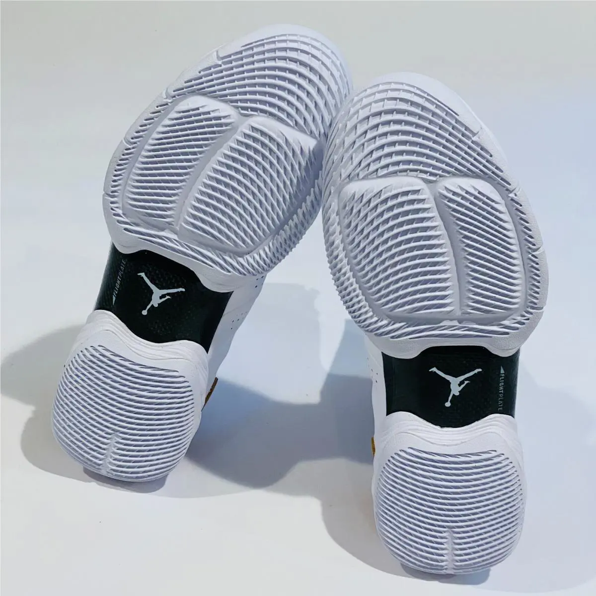 Nike shoes - 649501100 - 649501100 - White 21