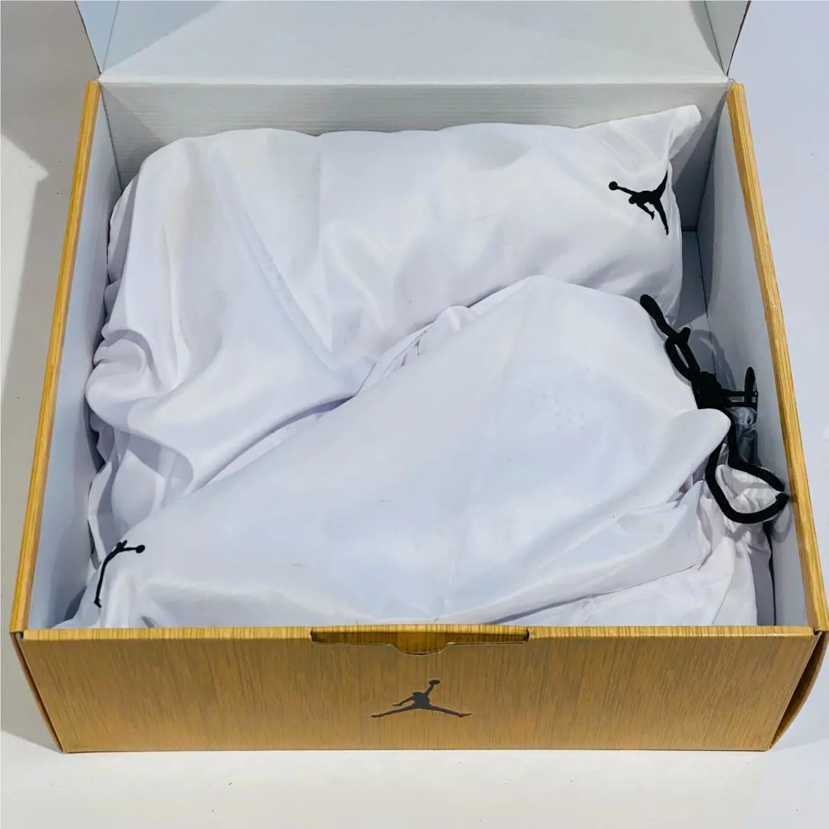 Nike shoes - 649501100 - 649501100 - White 26