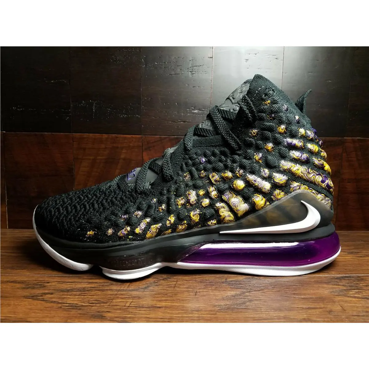 Nike shoes - Nike Lebron XVII - Lebron XVII - BQ3177-004 - Black / White / Eggplant / Amarillo 4