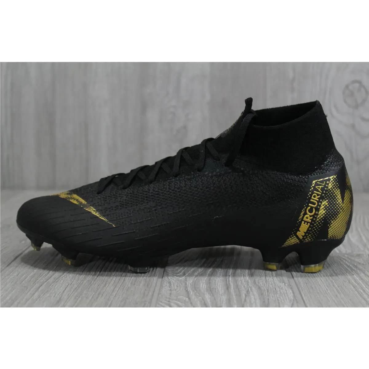 Nike shoes - Black 6