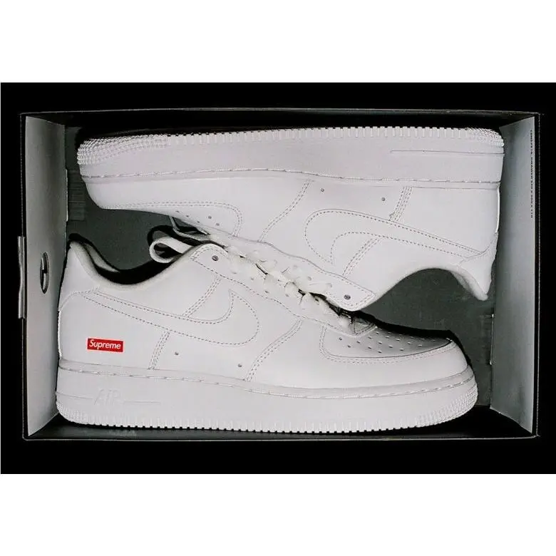 Nike Air Force One 1 Low Supreme White Red Box Logo CU9225-100 AF1 9