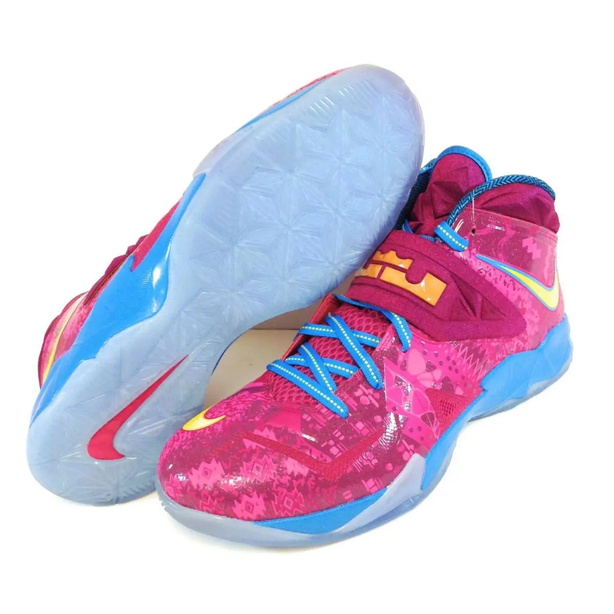 Mens Nike Lebron Zoom Soldier Vii 599264 601 Bronny Bryce 2013 Sneakers Shoes - Purple, Manufacturer: Hyper Fuchsia